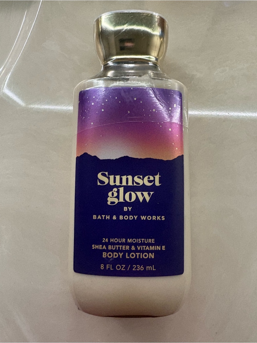 Bath & Body Works Sunset Glow Lotion - Purple and Gold Cap